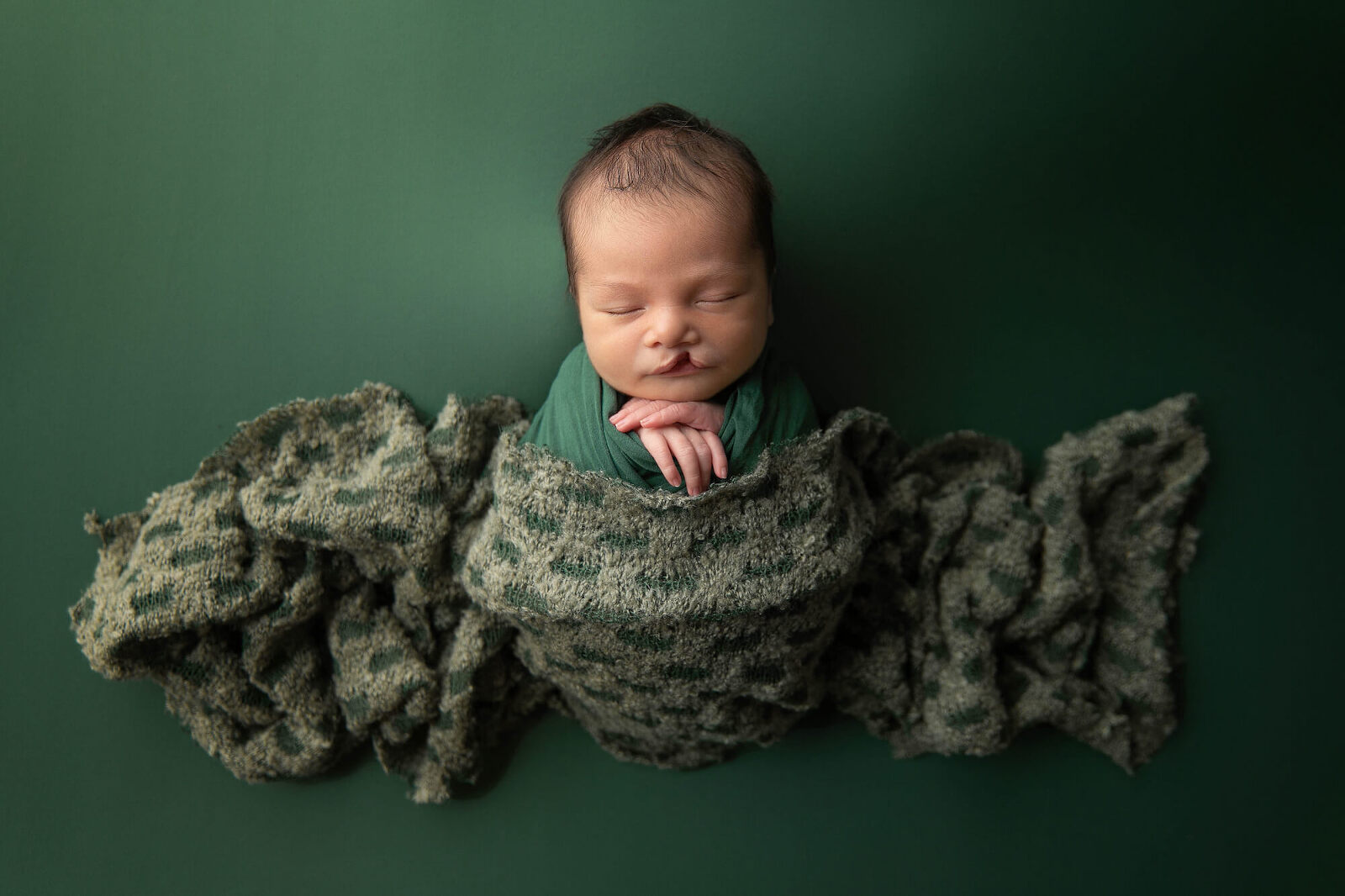 best-newborn-photographer-near-me